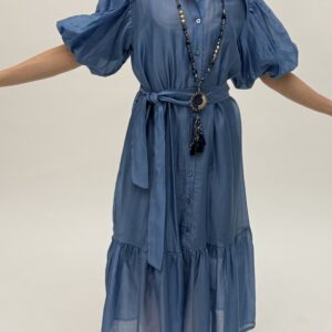 Long dress with puff sleeves