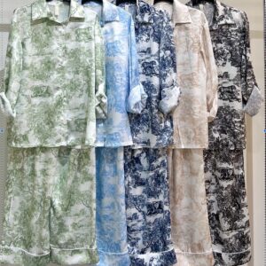 Two piece set with shirt and wide leg trousers